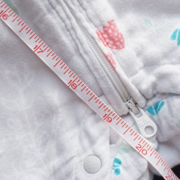 Nest Designs Bamboo Muslin Strawberry Floral Print Sleep Sack White Sz S 6-18m - Picture 8 of 9